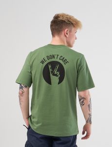 Футболка We Don’t Care V-Sign T-shirt Green